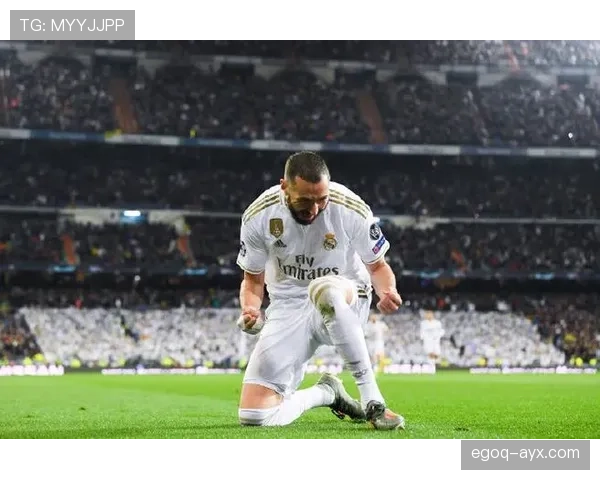 本泽马开启职业生涯新篇章，传奇风采依旧闪耀赛场