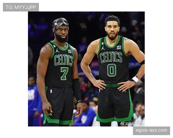 里昂进攻火力全开创赛季最佳，状态回暖引关注