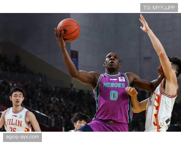 郑优营助球队逆转取胜，状态火热持续引发关注